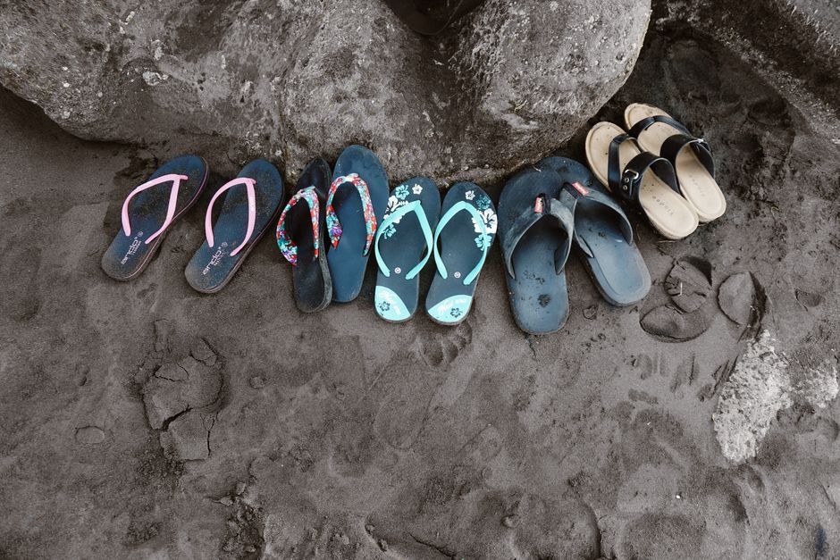 OEM House Slippers: How to Build a Slipper Tech Pack That Avoids Revisions