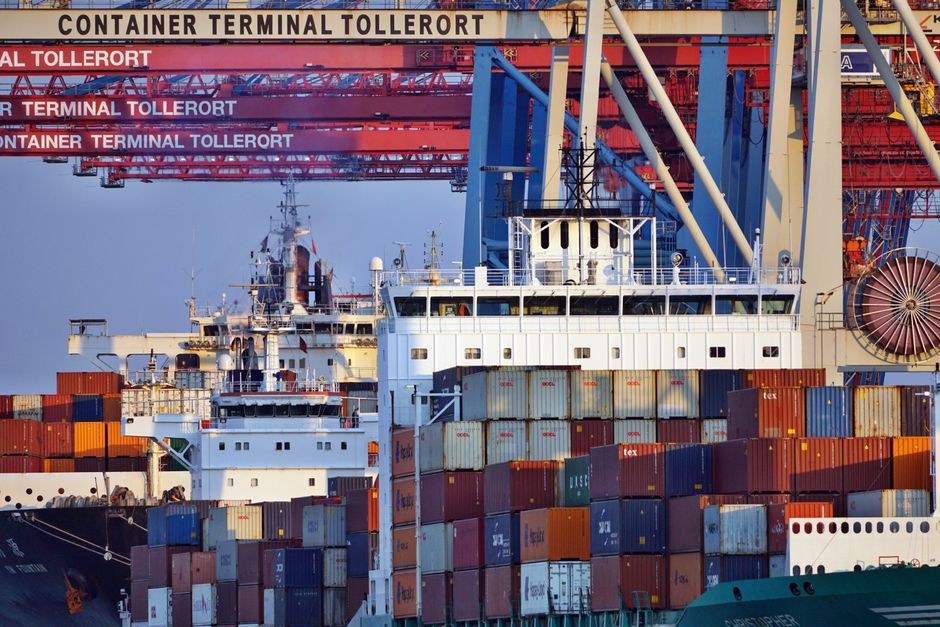 Recovering from Slipper Import Delays: A Buyer's Playbook