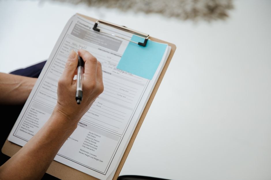 Custom Slipper Pitfalls: A Buyer's Checklist to Avoid Order Mistakes
